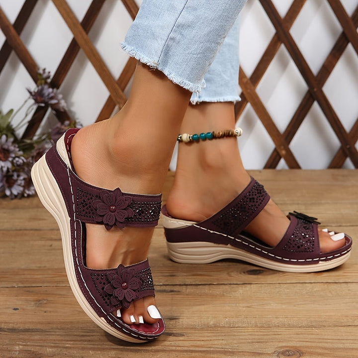Suzanne™ — Sandale cu pană confortabile cu imprimeu floral