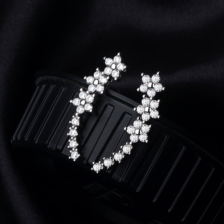 Arianna™ — Cercei florali eleganți cu finisaj lucios
