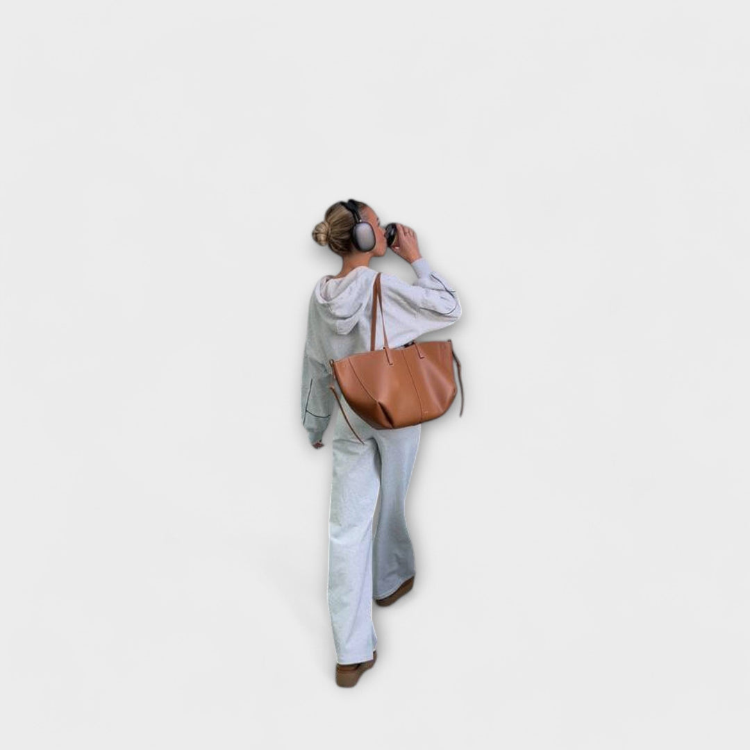 Ruby – Vintage Tote Bag