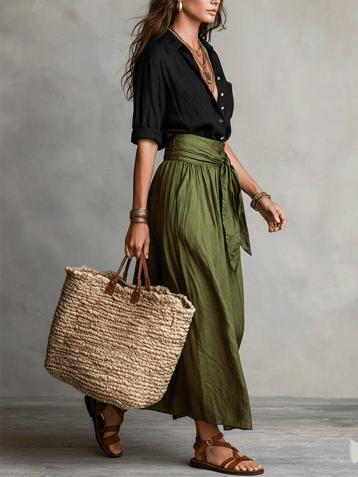 Vera — Set două piese: tricou negru și fustă midi verde olive