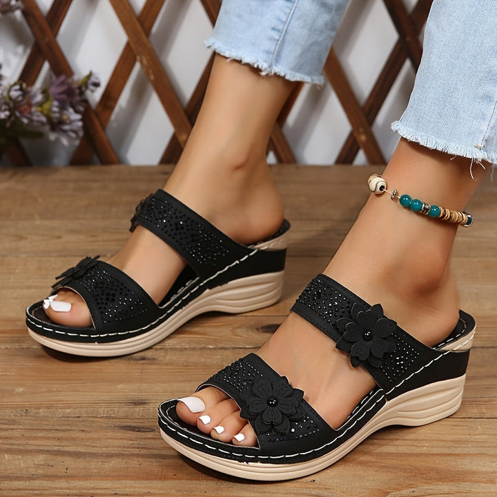 Suzanne™ — Sandale cu pană confortabile cu imprimeu floral