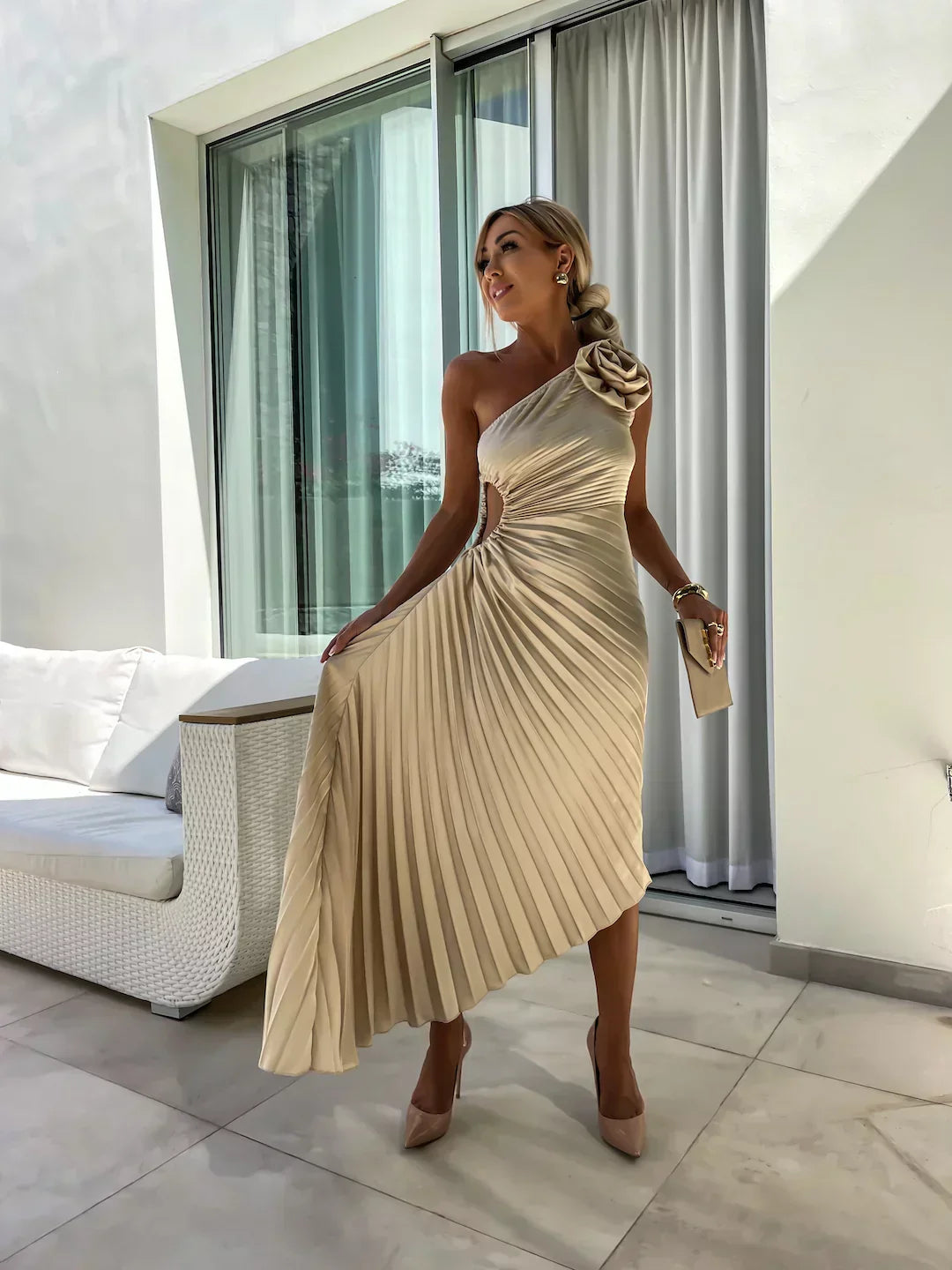 Eya™ | Rochie maxi elegantă florală, pe un umăr